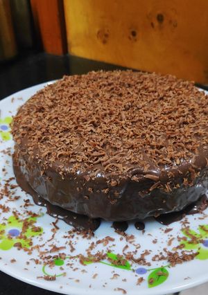 चॉकलेट केक (chocolate cake recipe in Hindi) रेसिपी मुख्य फोटो