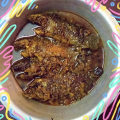 A picture of Bengali Fish Curry.