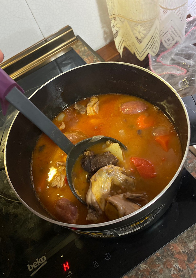 Una foto de Lentejas con pollo
