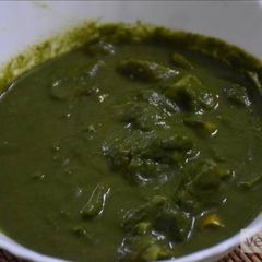 A picture of Aloo Palak Curry Recipe.