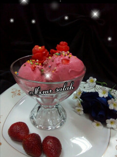 صورة لوصفة ايس كريم بالفراوله 🍧🍦🍓