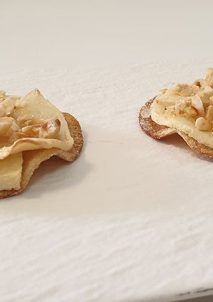 Una foto de Dulce de manzana y pan de molde