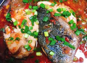 Hình của món Cá sốt chua ngọt.