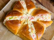 A picture of crab rangoons