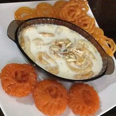 Dhood jalebi A picture of Dhood jalebi.