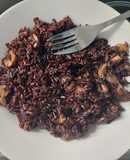 Arroz venere/negro con champiñón portobello