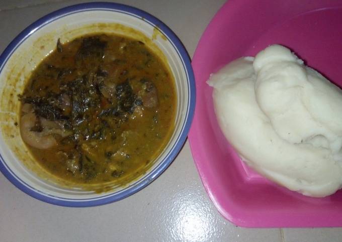 Easiest Way to Make Ultimate Bitter leave soup and poundo yam