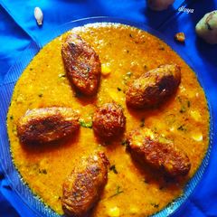 A picture of Sweet corn kofta curry.