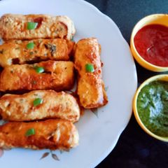 A picture of Unique healthy tasty bread potato rolls (snack or tiffin recipe for kids).