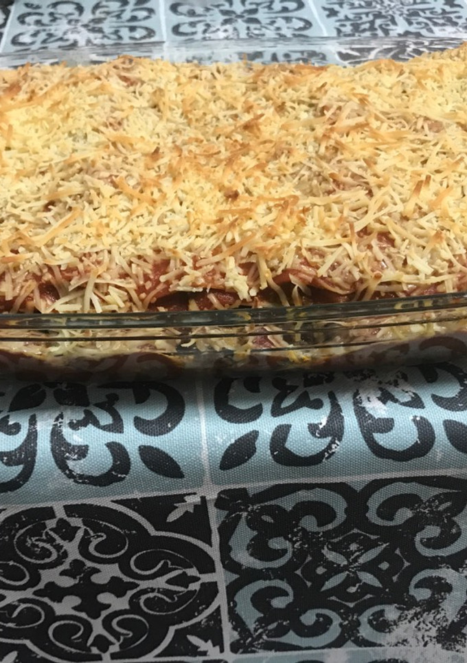 Una foto de Lasaña de carne y verduras