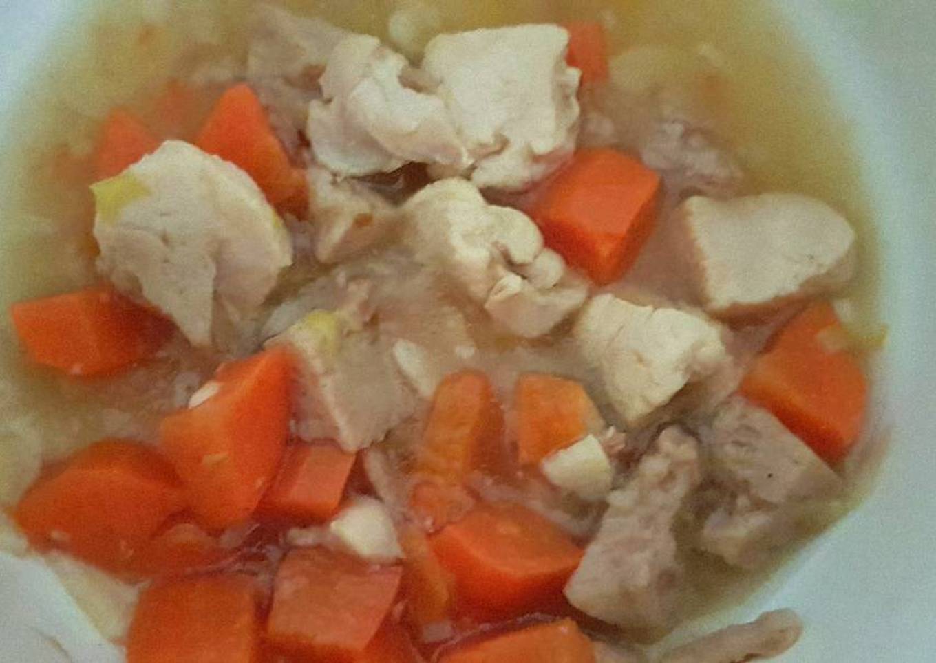 Sup Wortel Daging Ma Ling (Babi)