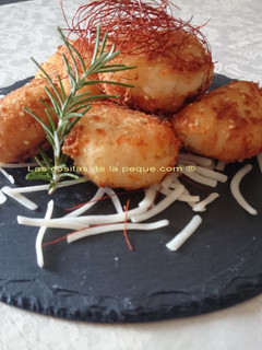 Una foto de Bocaditos de arroz y queso