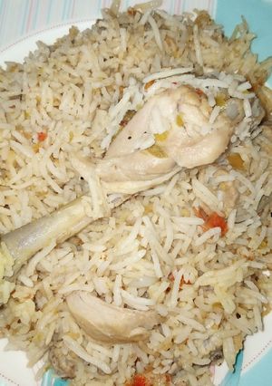 A picture of Chicken white pulao.