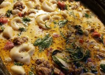 How to Cook Perfect Crockpot Sausage Tortellini Soup