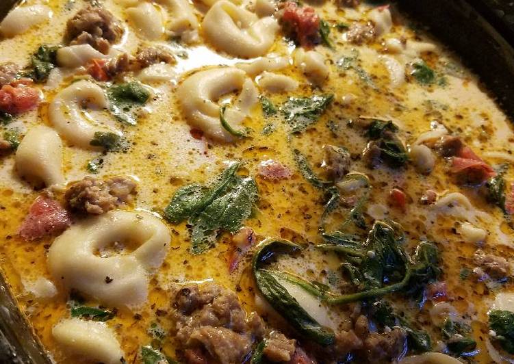 Easiest Way to Prepare Recipe of Crockpot Sausage Tortellini Soup