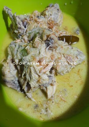 Foto resep Opor Ayam Bumbu Kuning