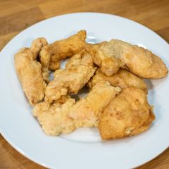 A picture of Chicken tempura.