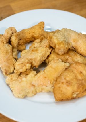 A picture of Chicken tempura.