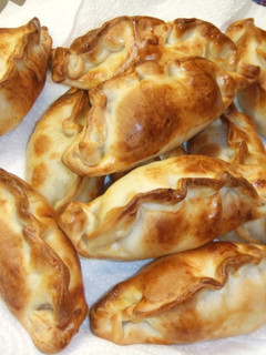 Foto principal de Empanadas al horno de jamón, queso y huevo duro