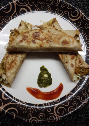 A picture of Veg Cheese Frankie.