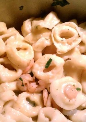 A picture of Shrimp Tortellini.