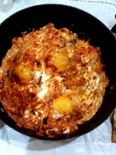 عکسی از دستور نیمرو صبحانه🍳🍳(املت)