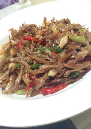 Foto resep Ikan teri tumis cabai bawang simpel enak😍