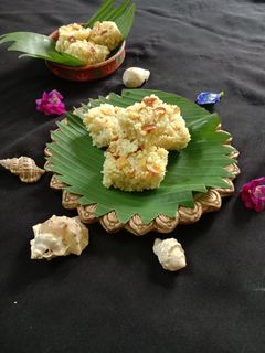 ছানা নারকেলের বরফি (chana narkel barfi recipe in Bengali) রেসিপির প্রধান ছবি