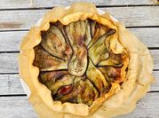Une photo de tarte tomate cerise