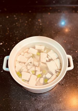 Foto resep Resep sup ikan tengiri / bandeng dan tahu sutra