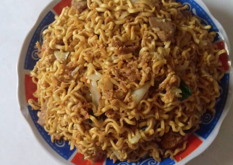 Bagaimana Membuat Mie telur goreng Anti Gagal