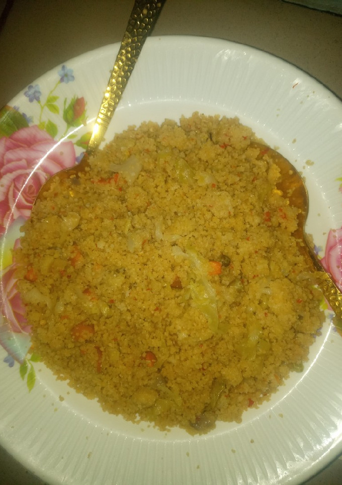 A picture of Dambun cous cous.