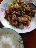 แกะผัดยี่หร่า