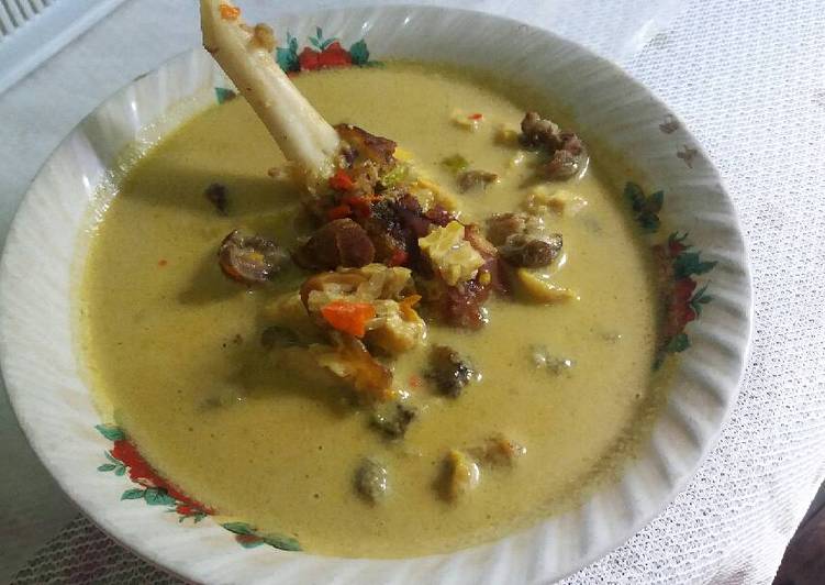 Gulai kaki kambing dan tempe