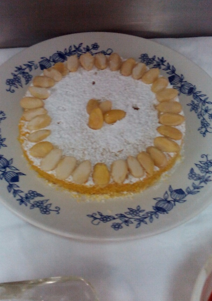 Una foto de Pastel de polenta y almendras italiano