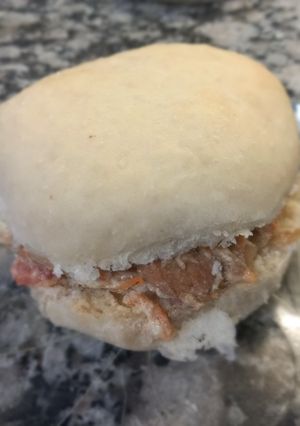 Una foto de Sándwich de Pollo