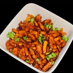 A picture of Elephant yam sukka.