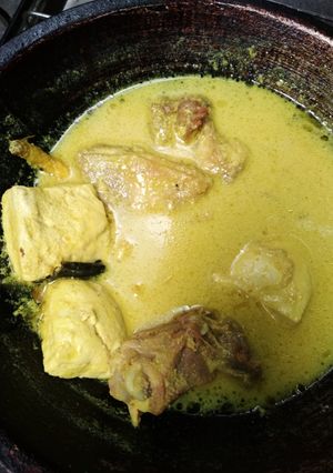 Foto resep Ayam Masak Kuning