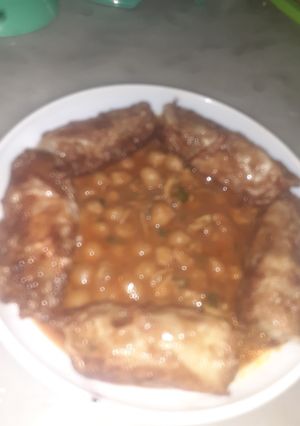 صورة لوصفة كرمب محشي باللحم المفروم مع مرقة بالحمص ولا اروع 😋😉