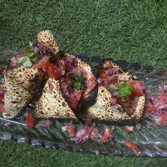 A picture of Restaurant Style Papad Masala Cones.
