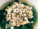 Canh hến mồng tơi