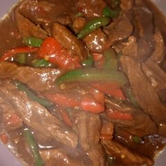 A picture of Shredded beef sauce.