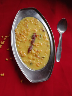बूंदी कढ़ी (Boondi kadhi recipe in Hindi) रेसिपी मुख्य फोटो