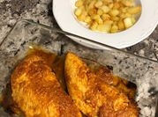 Una foto de pechuga de pavo al horno