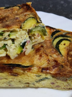 Una foto de Pastel de calabacín con bacon