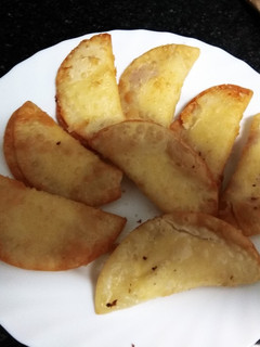 Una foto de Empanadillas de berenjena y pimiento rojo