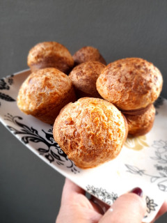 Una foto de Popovers: bollitos de pan rápido