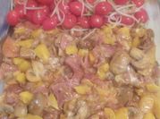 Una foto de salami guisado