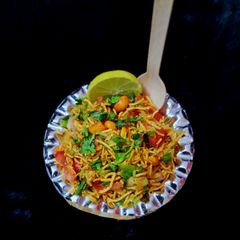 A picture of Bhujia Bhel.