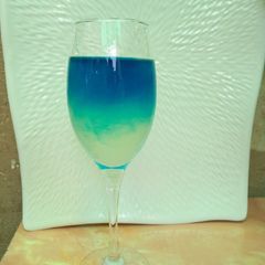 A picture of Electric Lemonade.